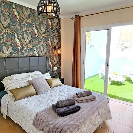 Holiday home Casa De Dos Gatos, Caleta, Pool, Glasfaserinternet *