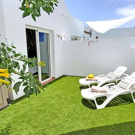 Casa De Dos Gatos, Caleta, Pool, Glasfaserinternet Holiday home *
